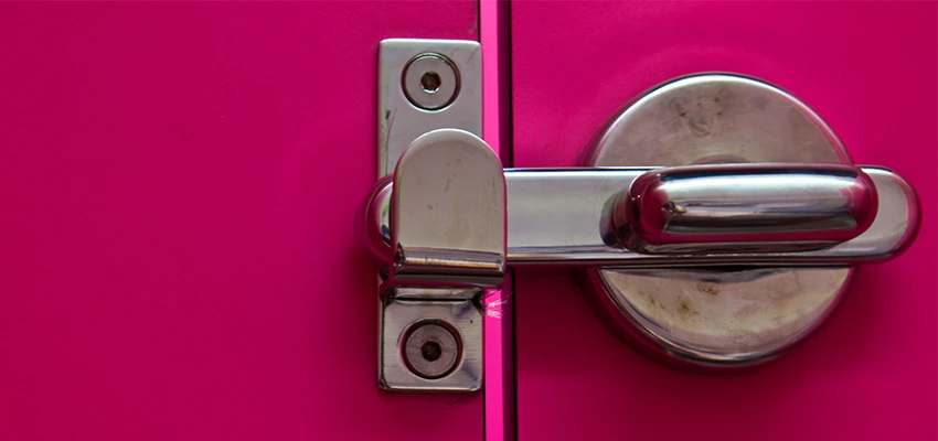 Childproof Gate Lock in O Fallon, Illinois