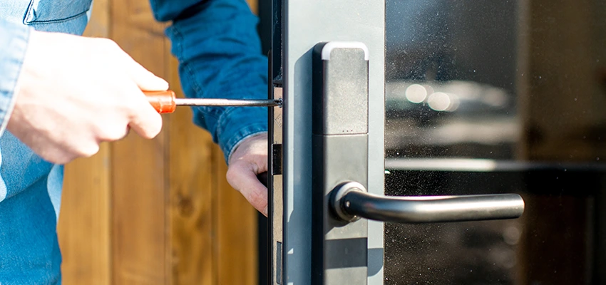 Aluminium Door Lock Replacement in O Fallon, Illinois